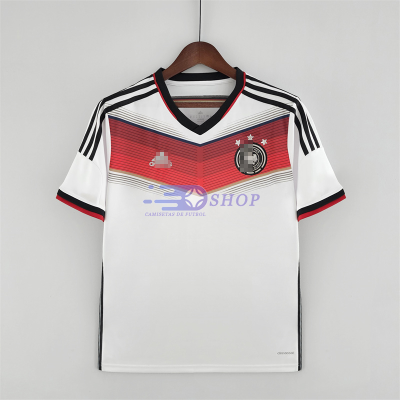 rey asia con camiseta en alemania